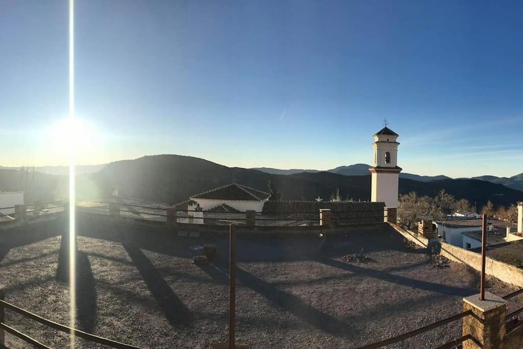 La Casa Rural De Paco Y Ana Pitres Εξωτερικό φωτογραφία