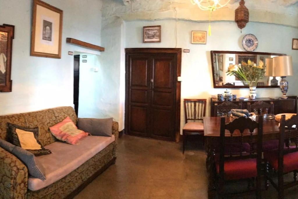 La Casa Rural De Paco Y Ana Pitres Εξωτερικό φωτογραφία