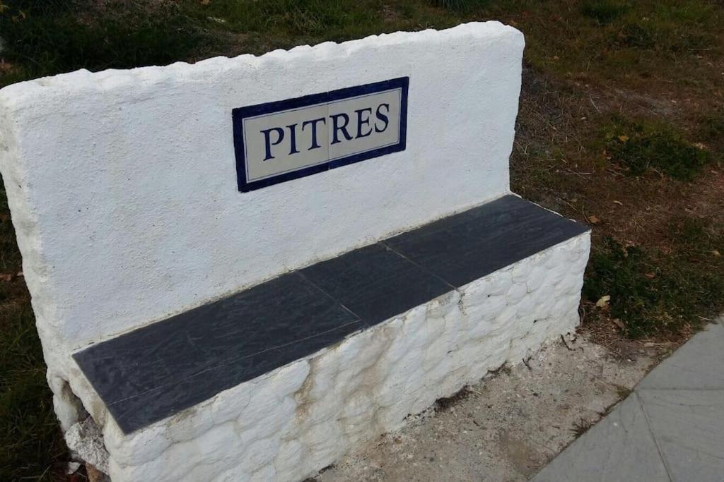 La Casa Rural De Paco Y Ana Pitres Εξωτερικό φωτογραφία