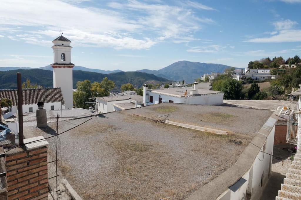 La Casa Rural De Paco Y Ana Pitres Εξωτερικό φωτογραφία