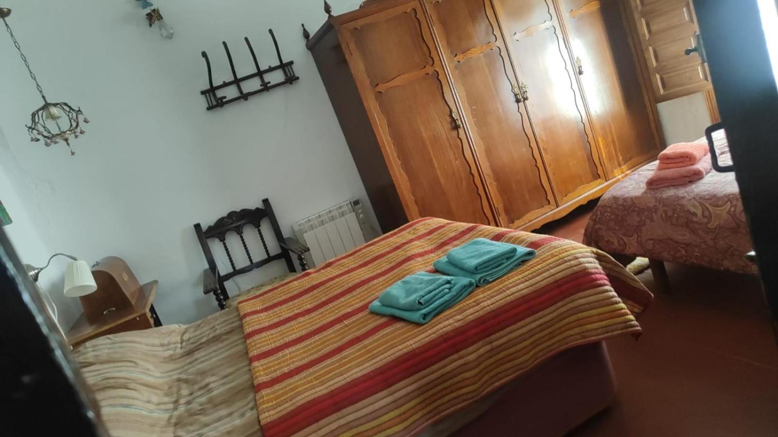La Casa Rural De Paco Y Ana Pitres Εξωτερικό φωτογραφία